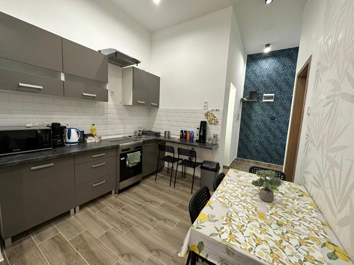 Budapest Garden Apartman エクステリア 写真